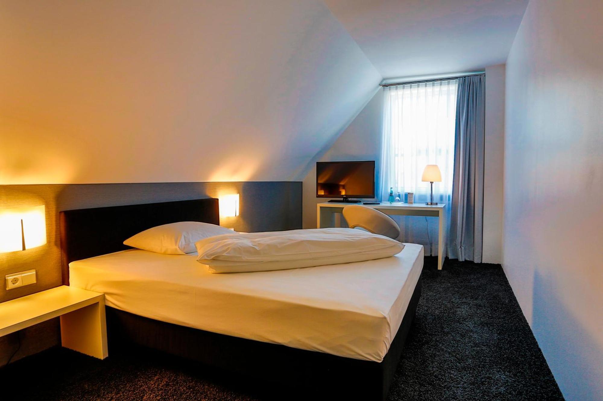 Hotel Schempp ボビンゲン 部屋 写真