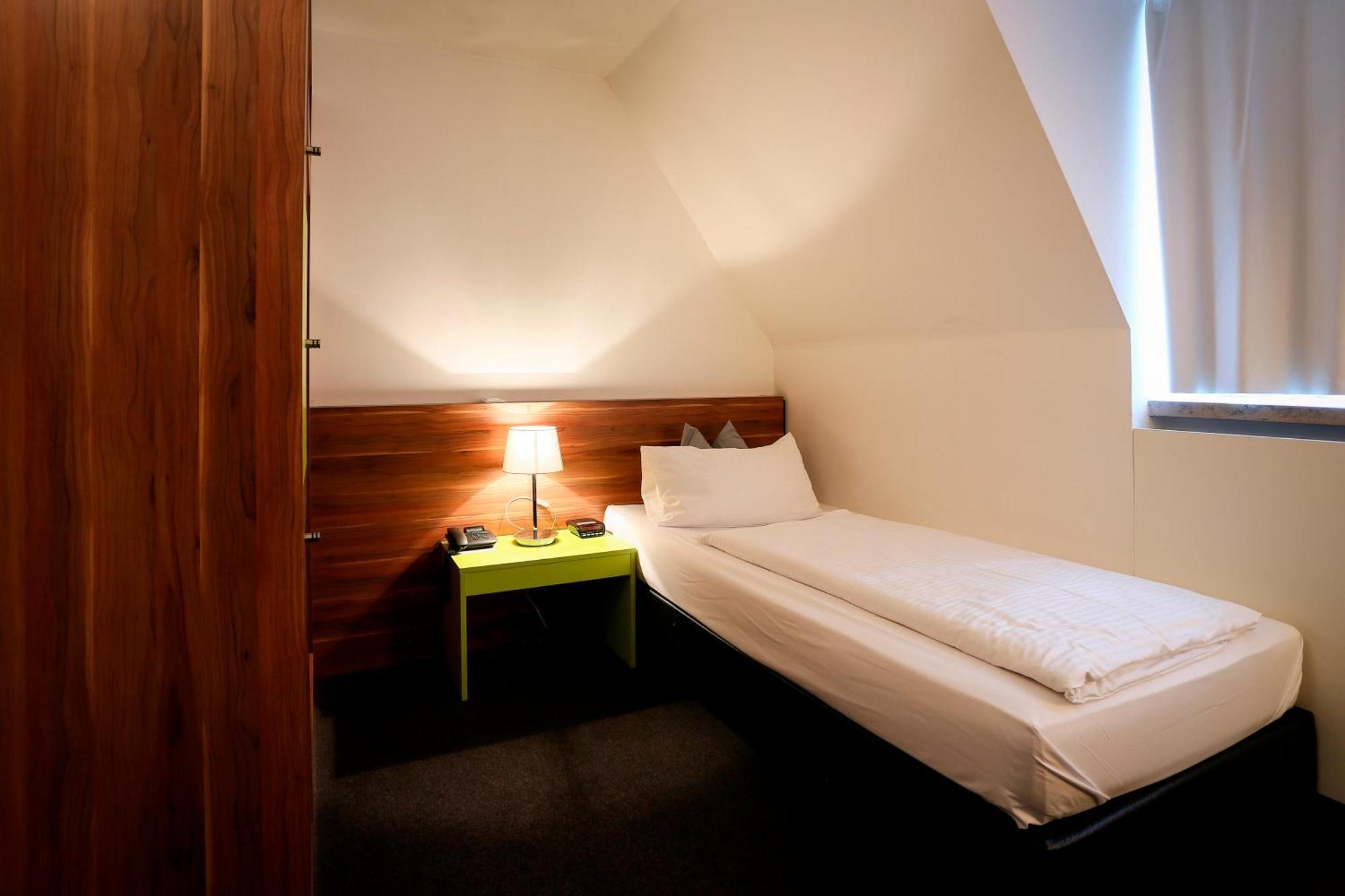 Hotel Schempp ボビンゲン 部屋 写真