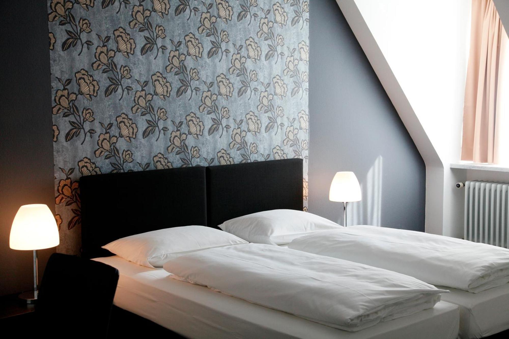 Hotel Schempp ボビンゲン 部屋 写真
