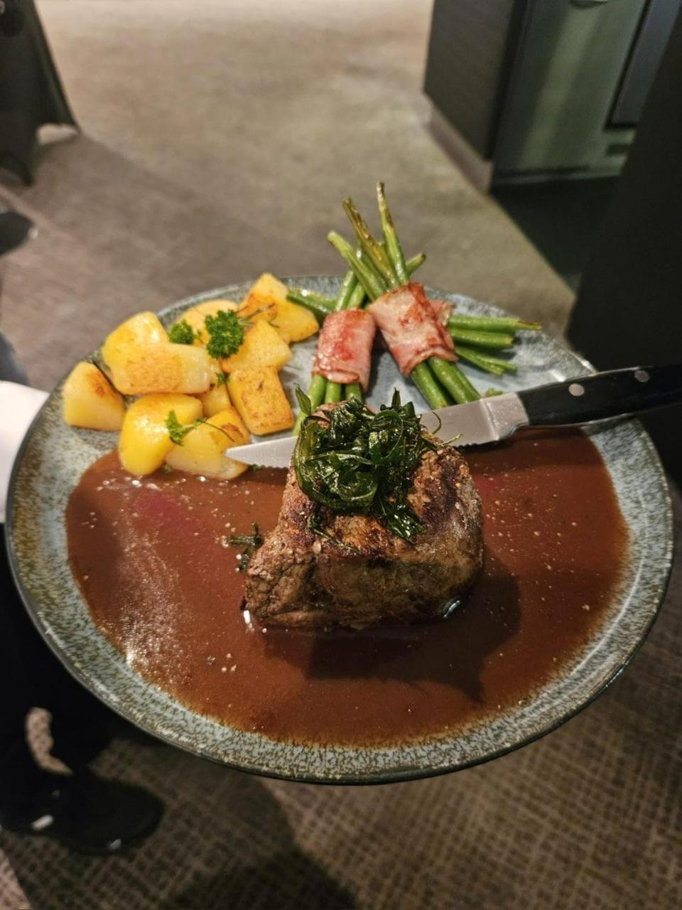 Hotel Schempp ボビンゲン エクステリア 写真